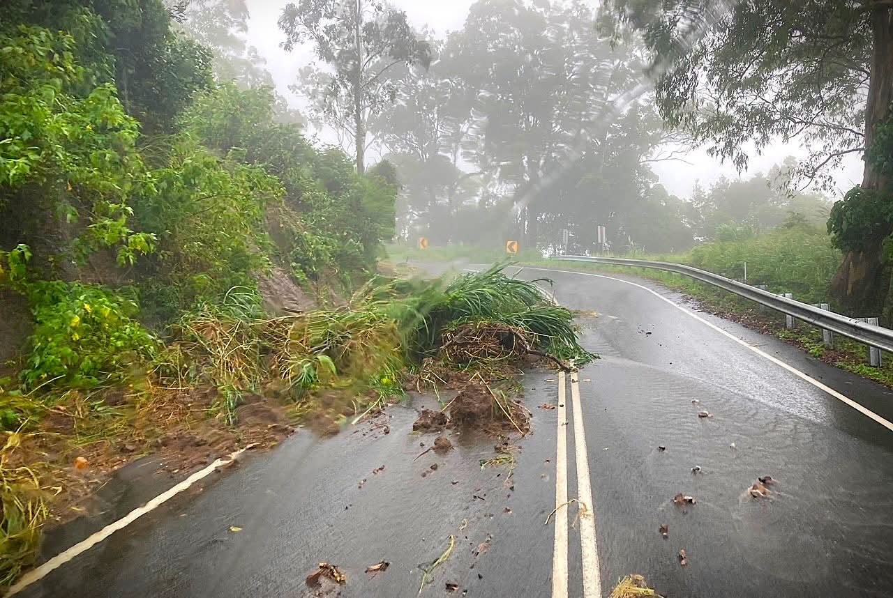 SUNSHINE COAST HIT BY HEAVY RAIN AND FLOODING